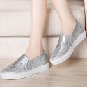 Women's Shoes Synthetic Spring / Fall / Winter Moccasin Totes Athletic / Casual Flat Heel Glitter Silver / White